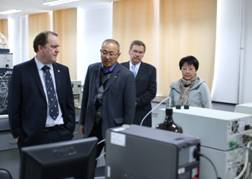 Canadian Professors Visited Hebei North University